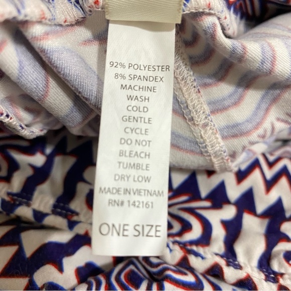 LuLaRoe Hypnotic Pattern Butter Soft Leggings - Picture 7 of 7